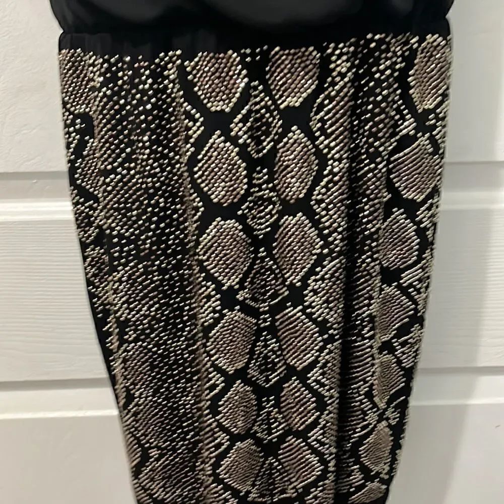 Cache Gold Beaded Dress - Picture 4 of 8